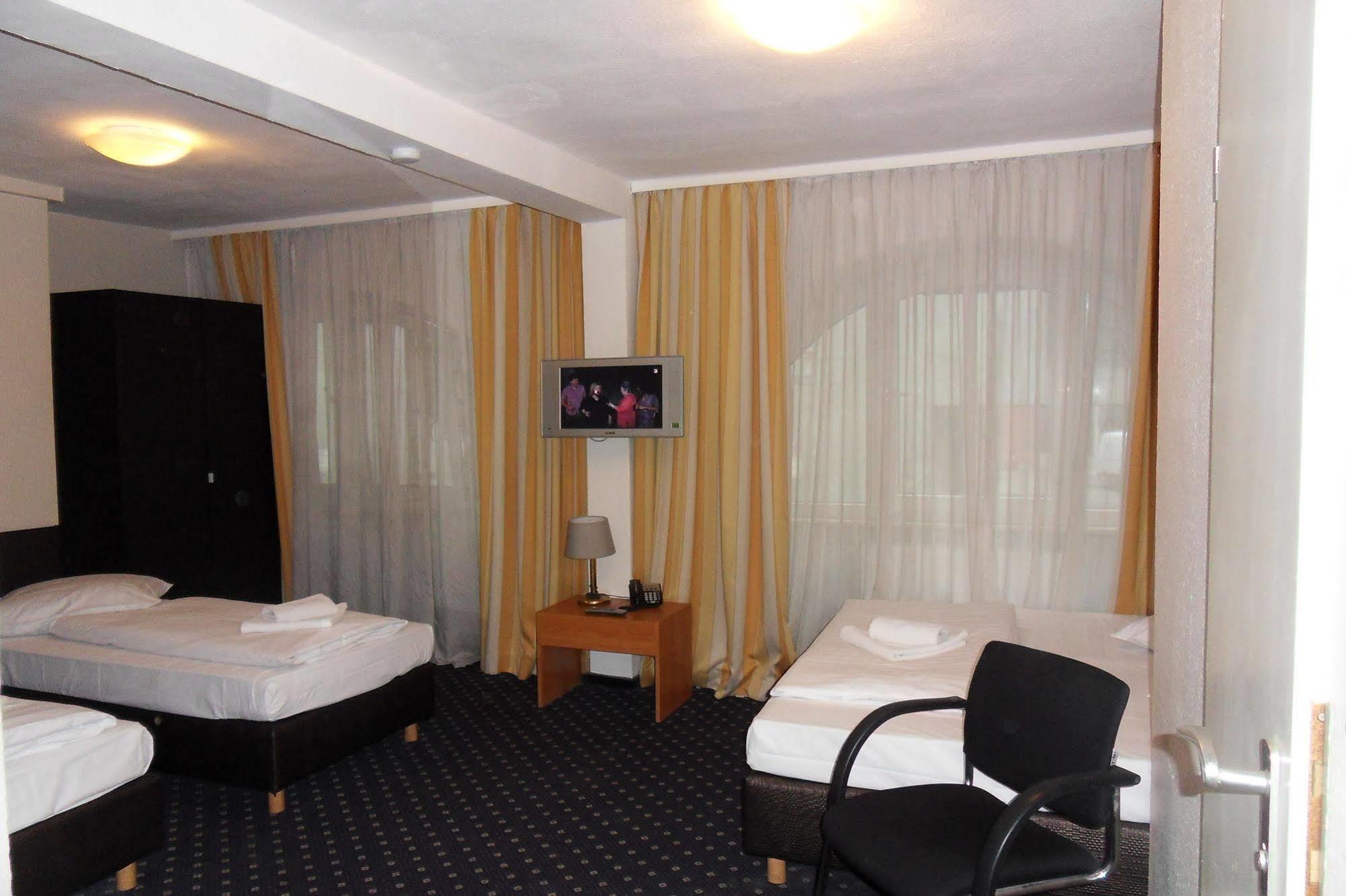 Carlton Hotel Frankfurt am Main Eksteriør bilde