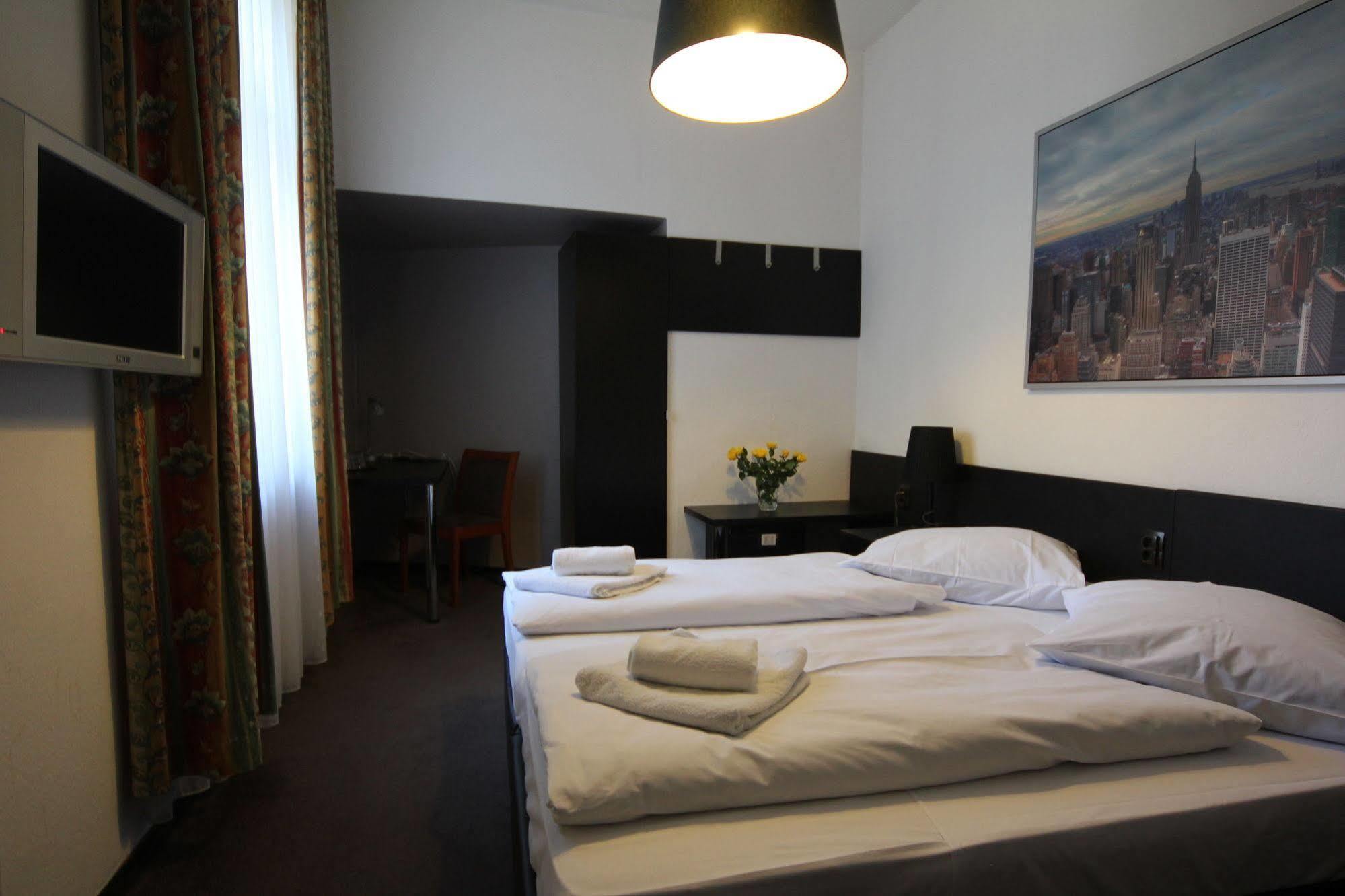 Carlton Hotel Frankfurt am Main Eksteriør bilde